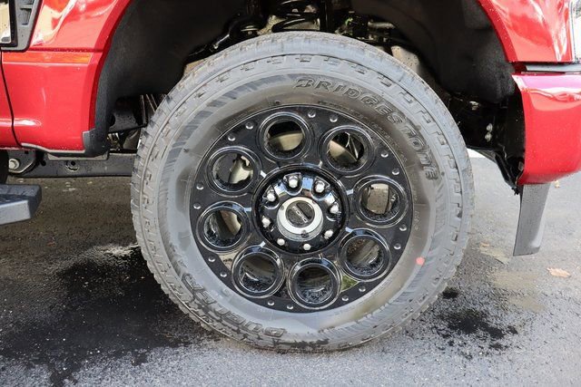 New 2026 Ford F350 Lariat w/ Black Appearance Package image 15
