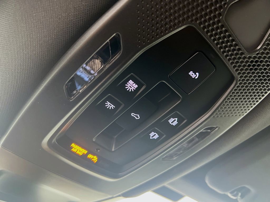 New 2025 Porsche Panamera 4 image 14