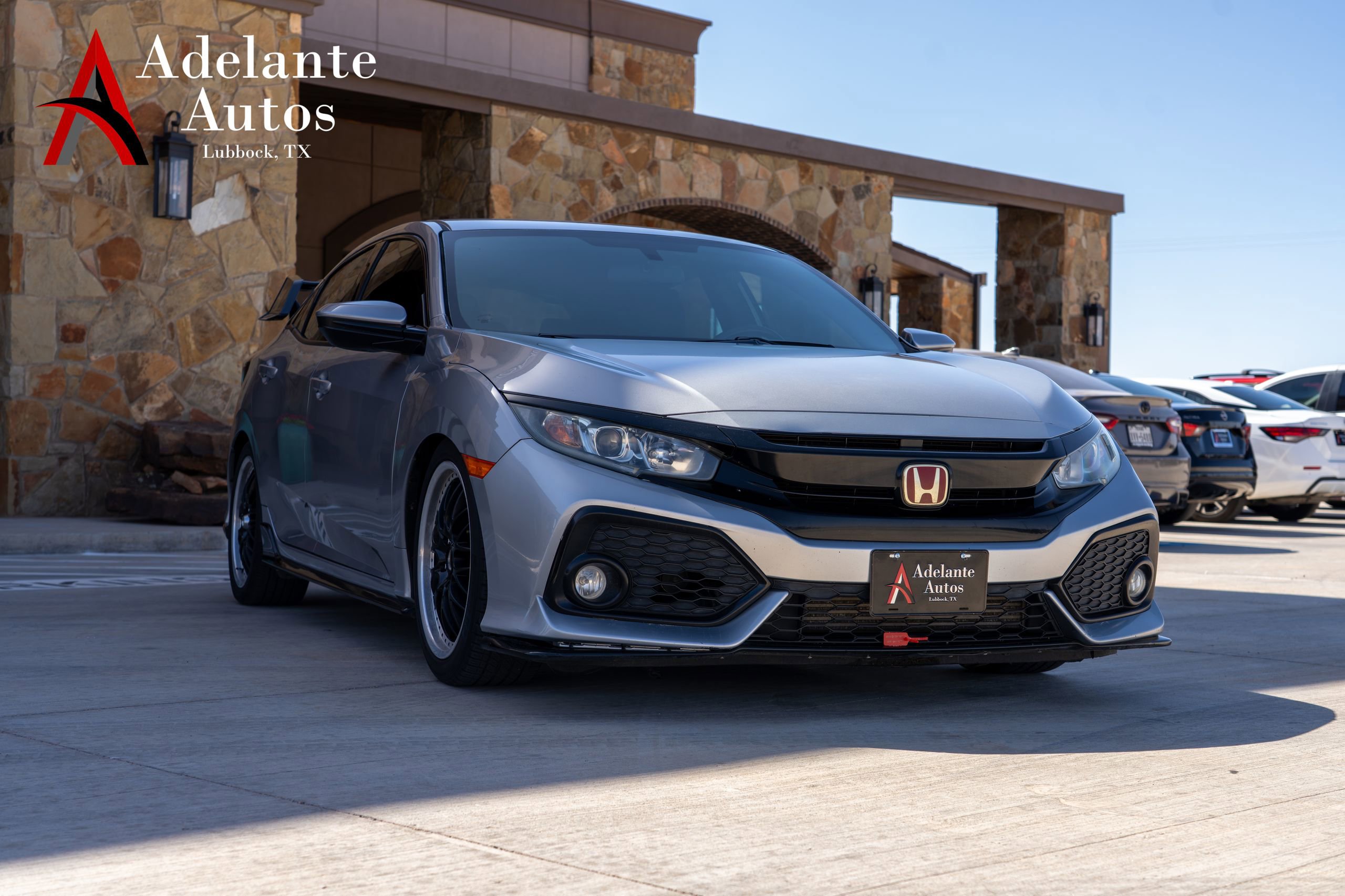 Used 2018 Honda Civic Sport image 2