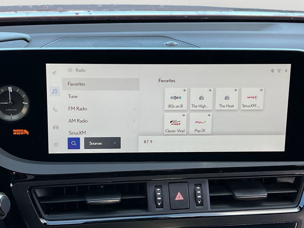 New 2025 Lexus ES 350 w/ Premium Package image 17