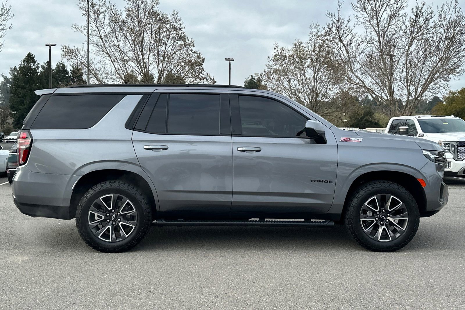 Used 2021 Chevrolet Tahoe Z71 image 3