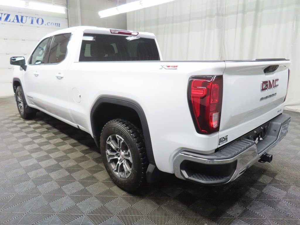 Used 2024 GMC Sierra 1500 SLE w/ X31 Off-Road Package image 5