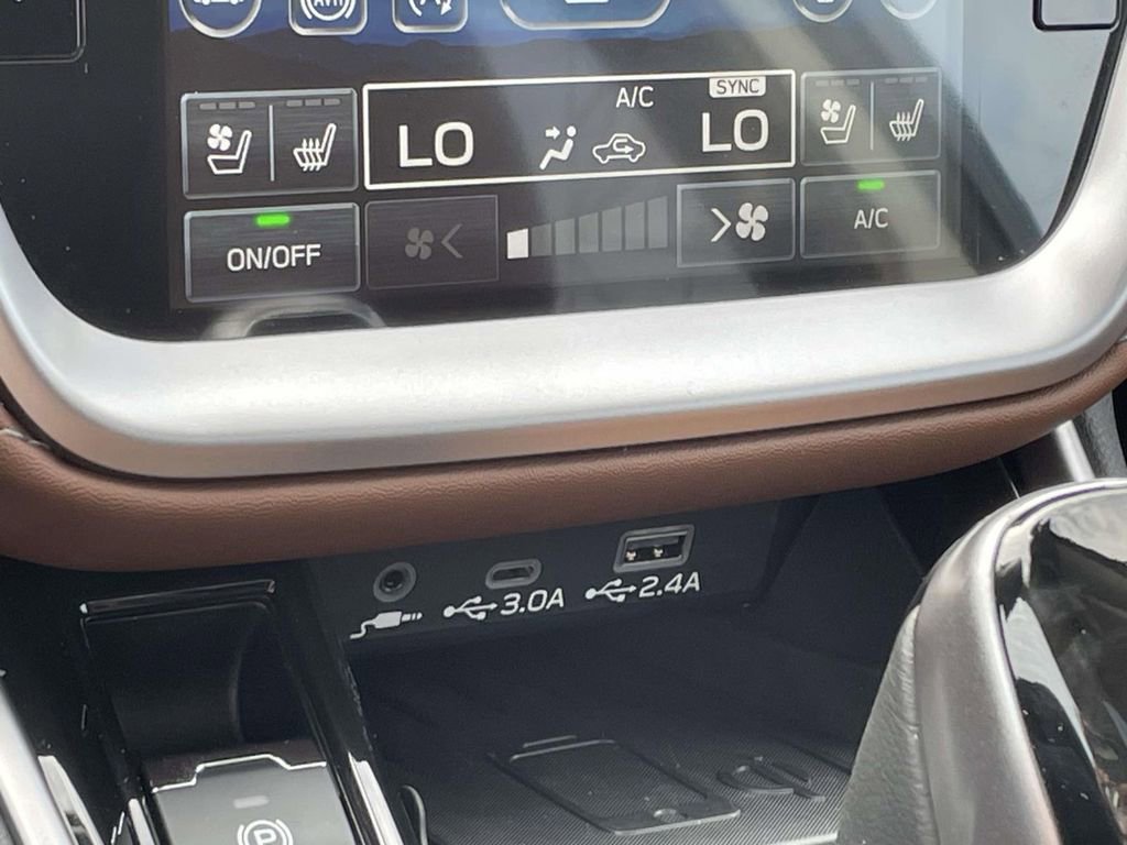 Certified 2025 Subaru Outback Touring XT w/ Tech Package 2 image 26