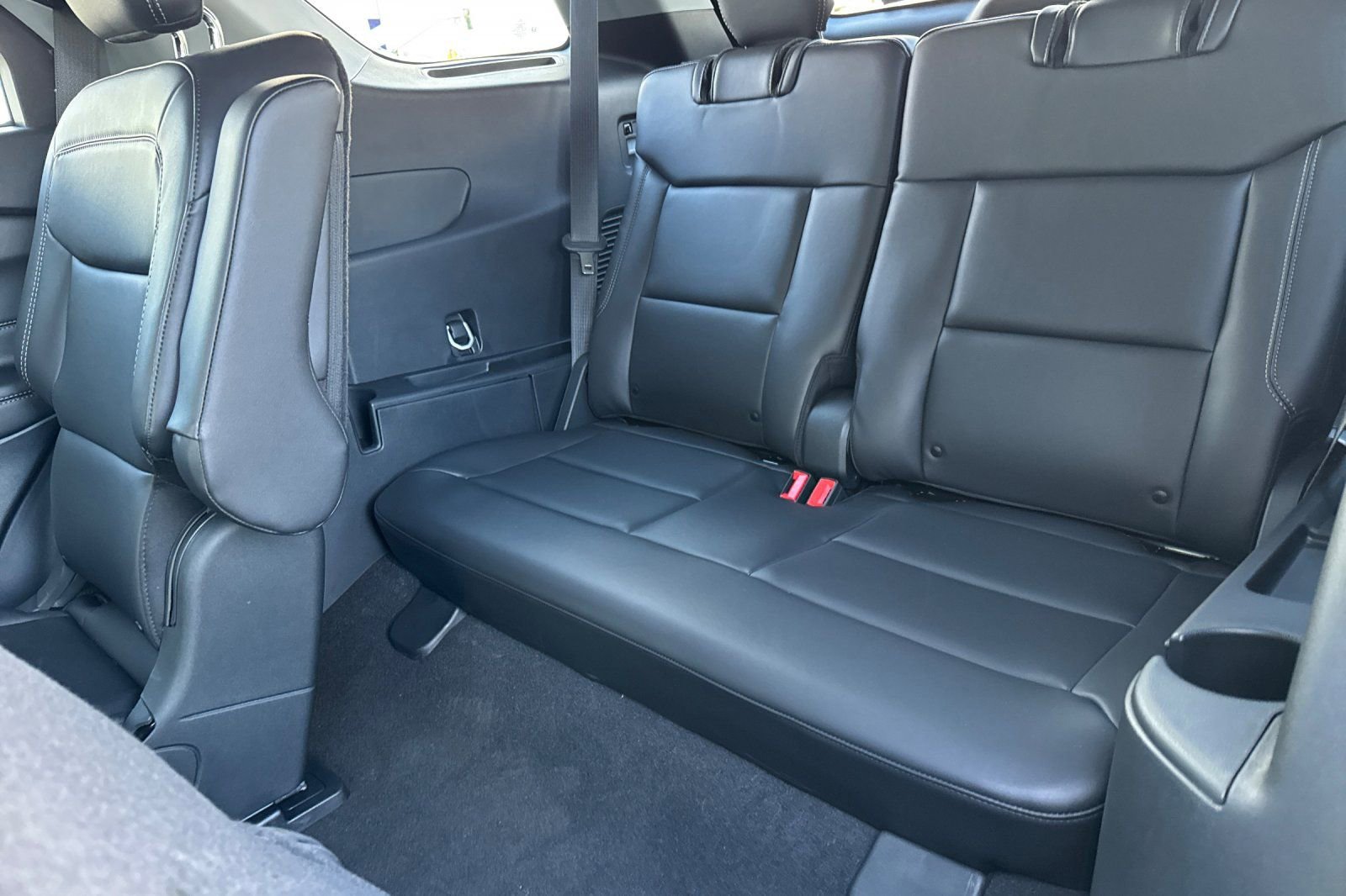 Used 2023 Ford Explorer XLT w/ Equipment Group 202A image 15