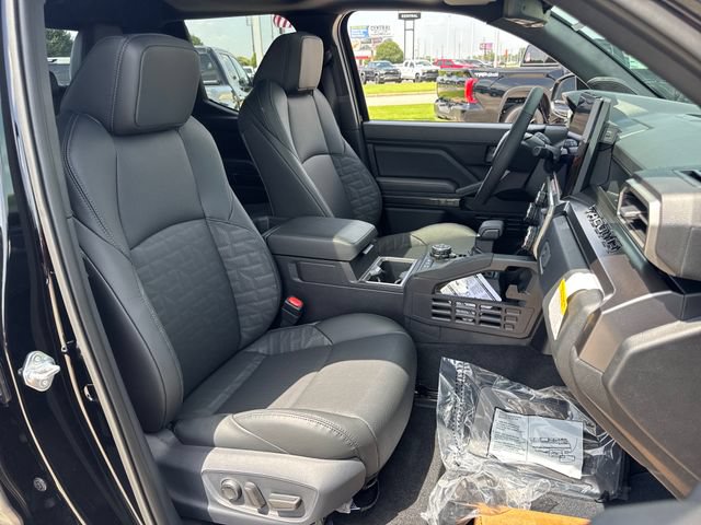 New 2026 Toyota Tacoma TRD Off-Road AWD/4WD image 11