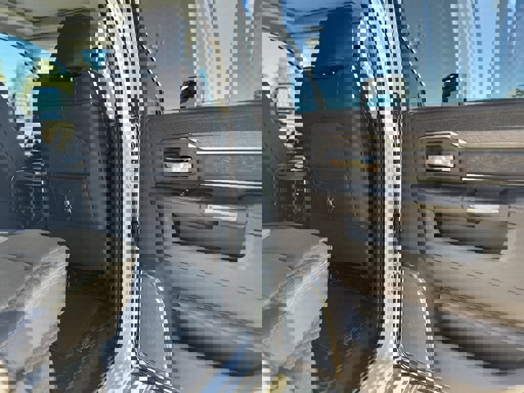 New 2026 RAM 3500 Longhorn image 10