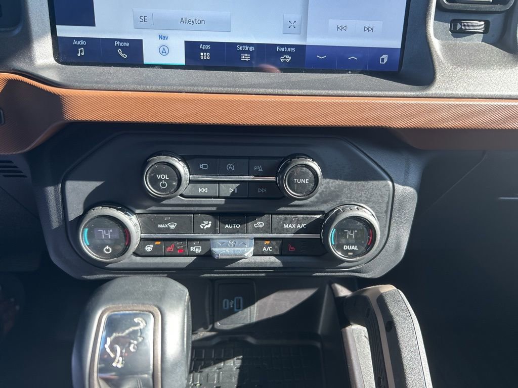 Used 2024 Ford Bronco Outer Banks w/ Sasquatch Package image 15