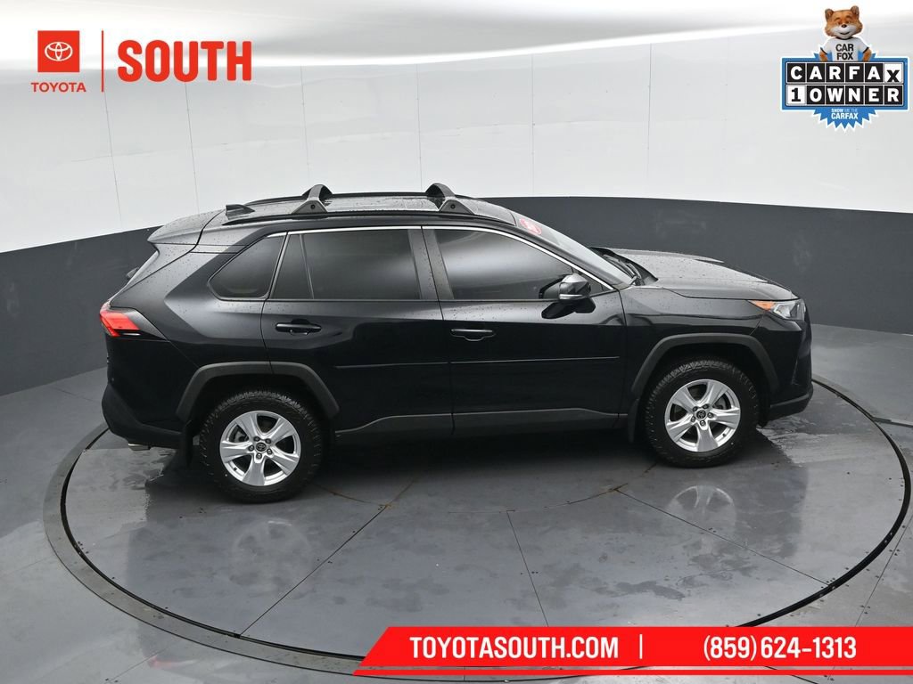 Used 2021 Toyota RAV4 XLE w/ Convenience Package image 41