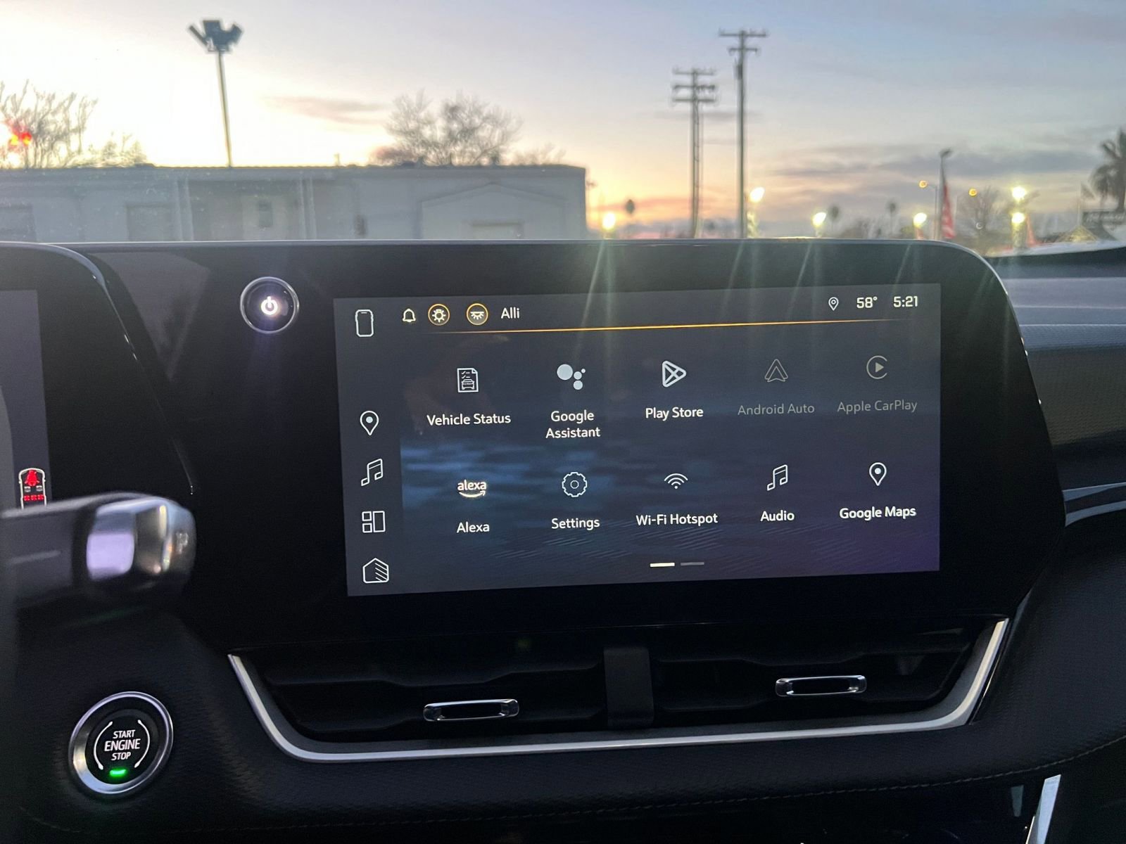 Used 2025 Chevrolet Equinox LT image 21