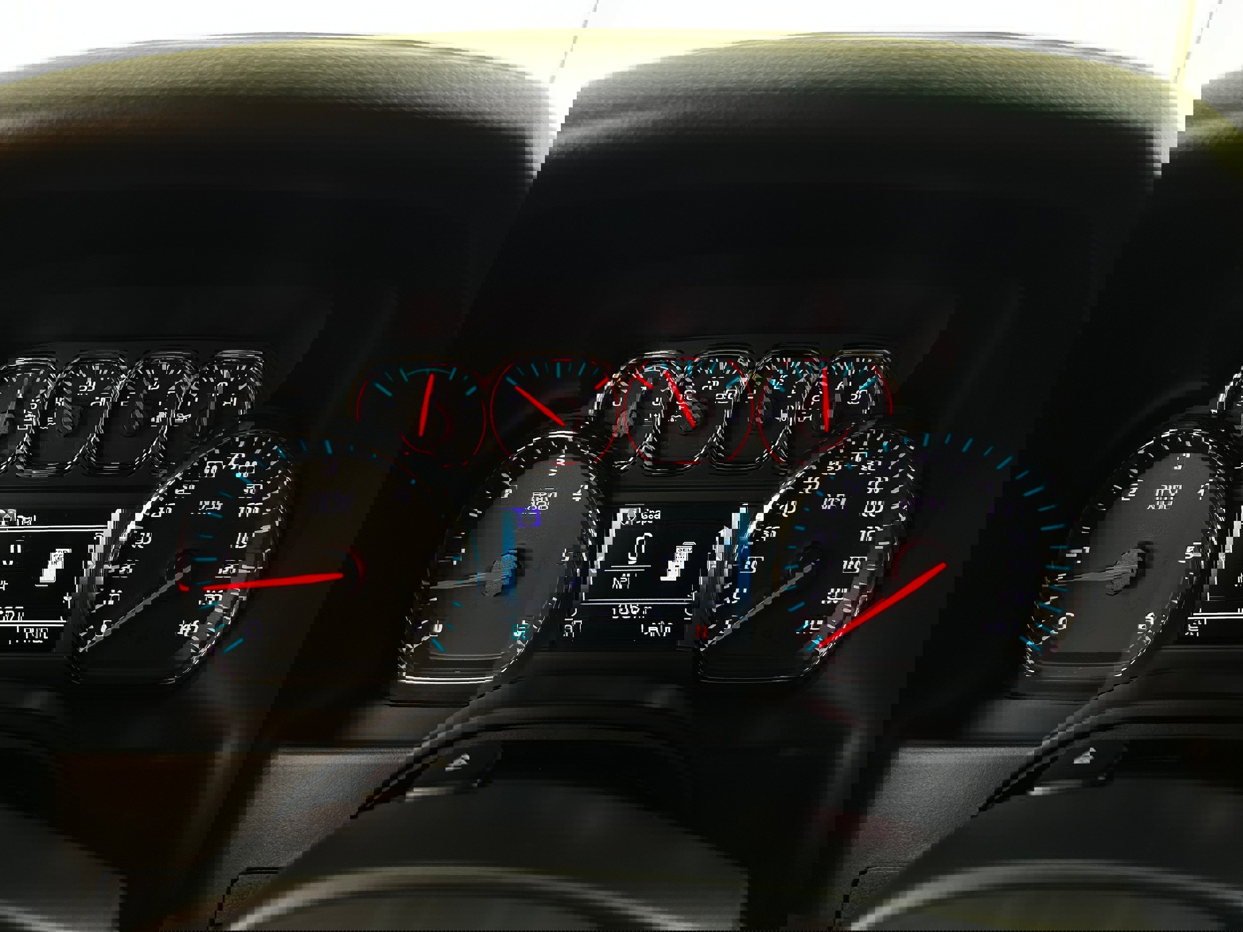 Used 2019 Chevrolet Tahoe LT AWD/4WD image 14