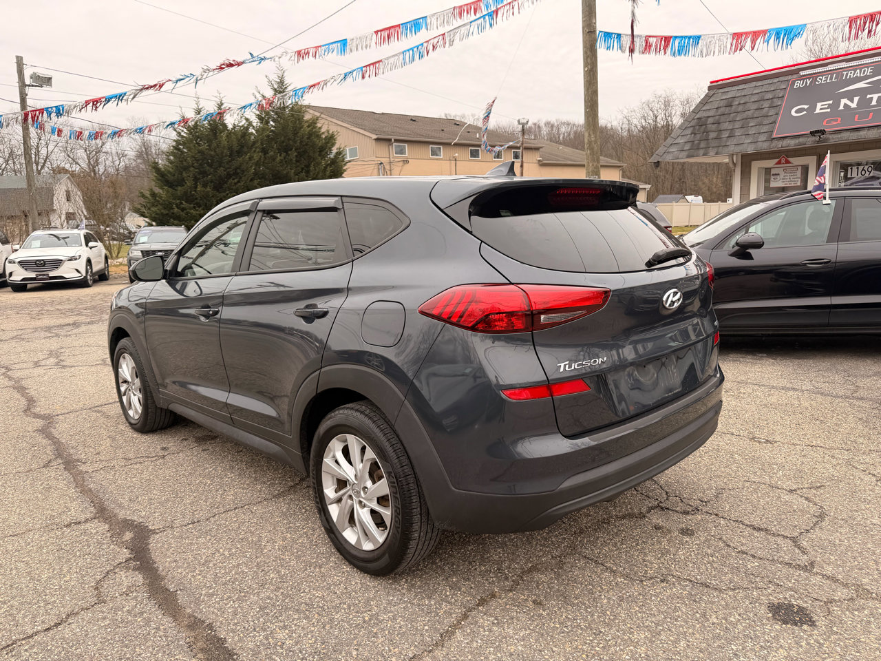Used 2020 Hyundai Tucson SE w/ Cargo Package image 4