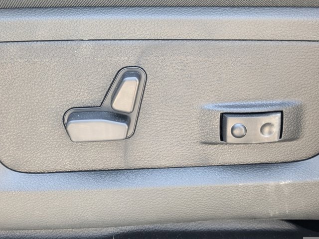 New 2025 RAM 2500 Limited image 18