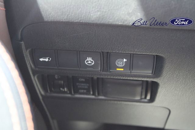 Used 2018 Nissan Armada Platinum w/ Captain Seat Package image 24