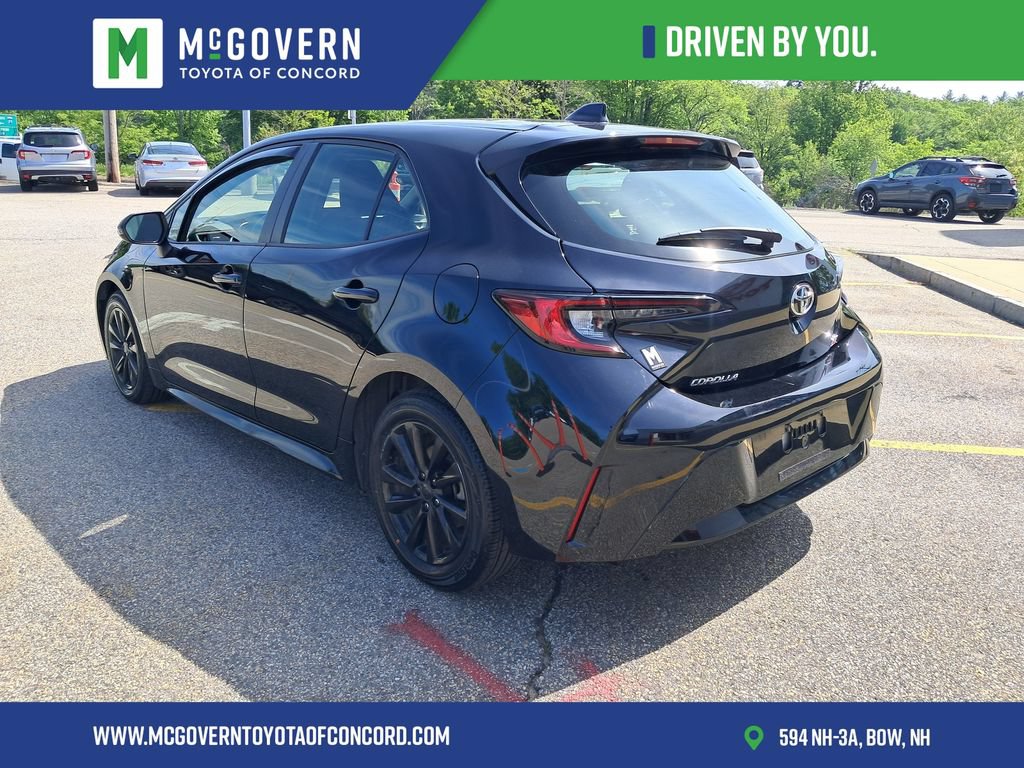 Used 2024 Toyota Corolla SE FWD image 6