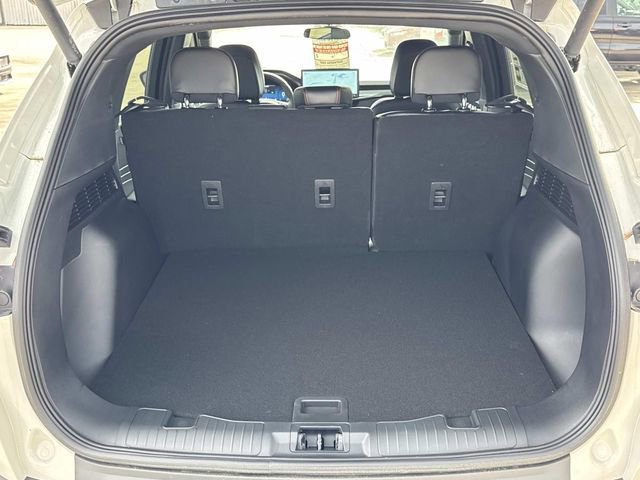New 2026 Ford Escape ST-Line Select w/ Tech Pack #2 AWD/4WD image 10