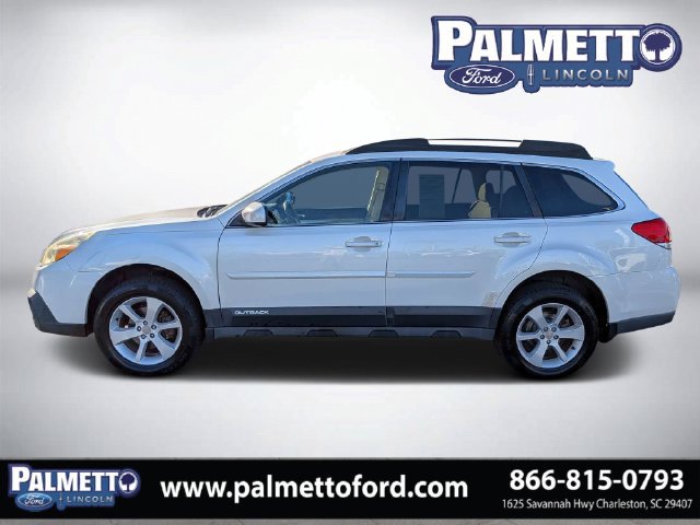 Used 2014 Subaru Outback 2.5i Premium AWD/4WD image 6