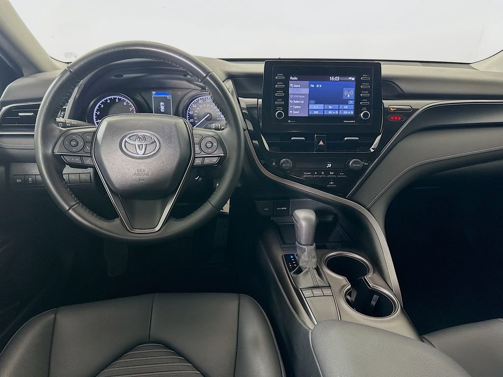 Used 2023 Toyota Camry SE image 21