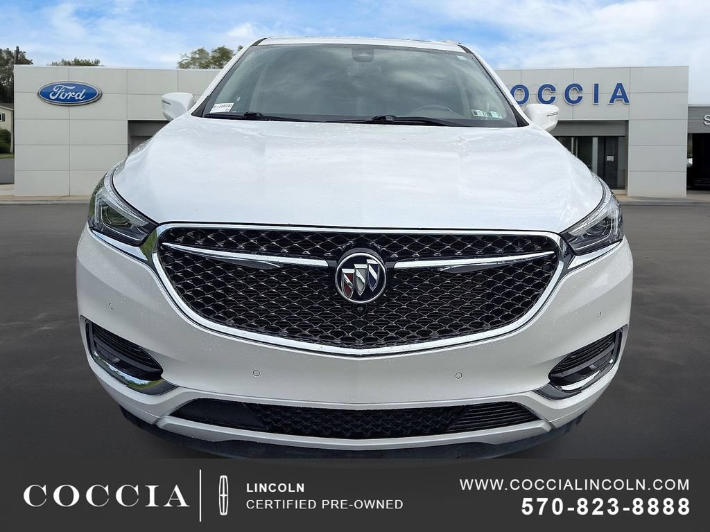 Used 2021 Buick Enclave Avenir w/ Avenir Technology Package AWD/4WD image 2