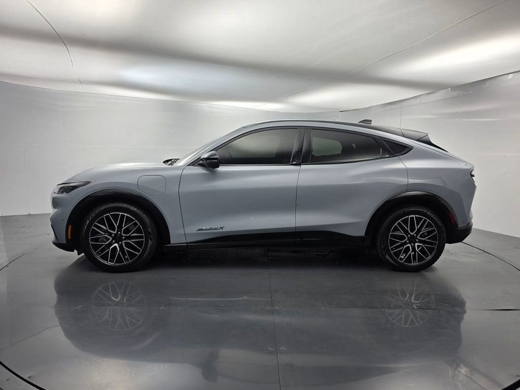 Used 2024 Ford Mustang Mach-E Premium image 8