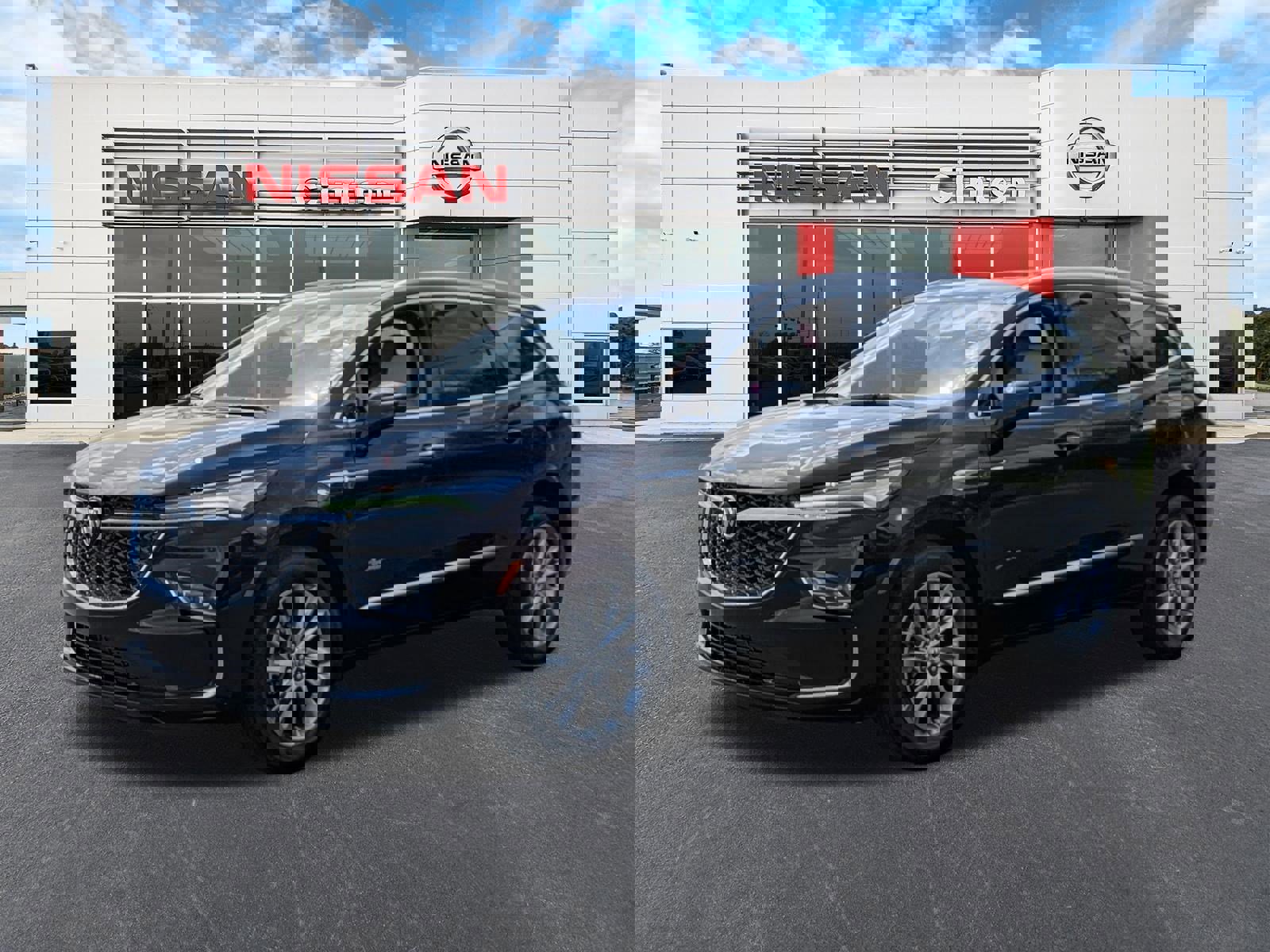 Used 2023 Buick Enclave Avenir w/ Avenir Technology Package image 7