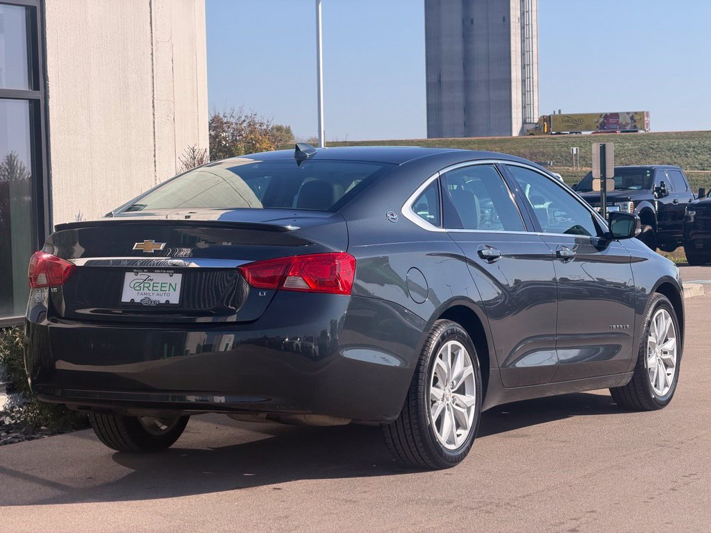 Used 2018 Chevrolet Impala LT w/ Sunroof and Spoiler Package FWD image 6