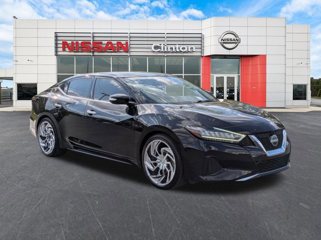 Certified 2023 Nissan Maxima SV w/ Floor Mat Group