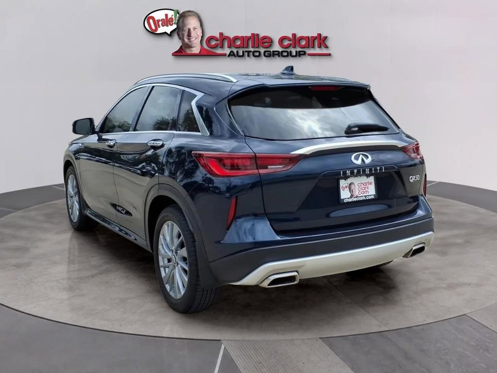 Used 2024 INFINITI QX50 Luxe FWD image 3