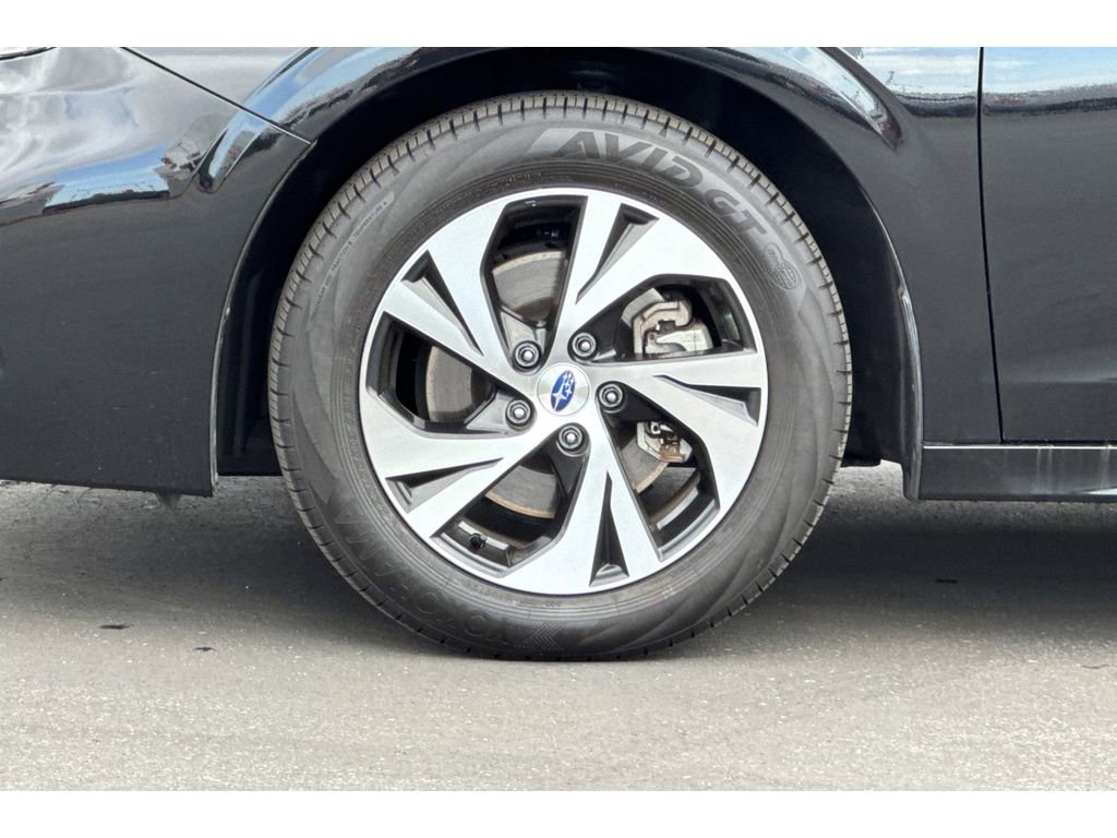 Used 2025 Subaru Legacy Premium image 29