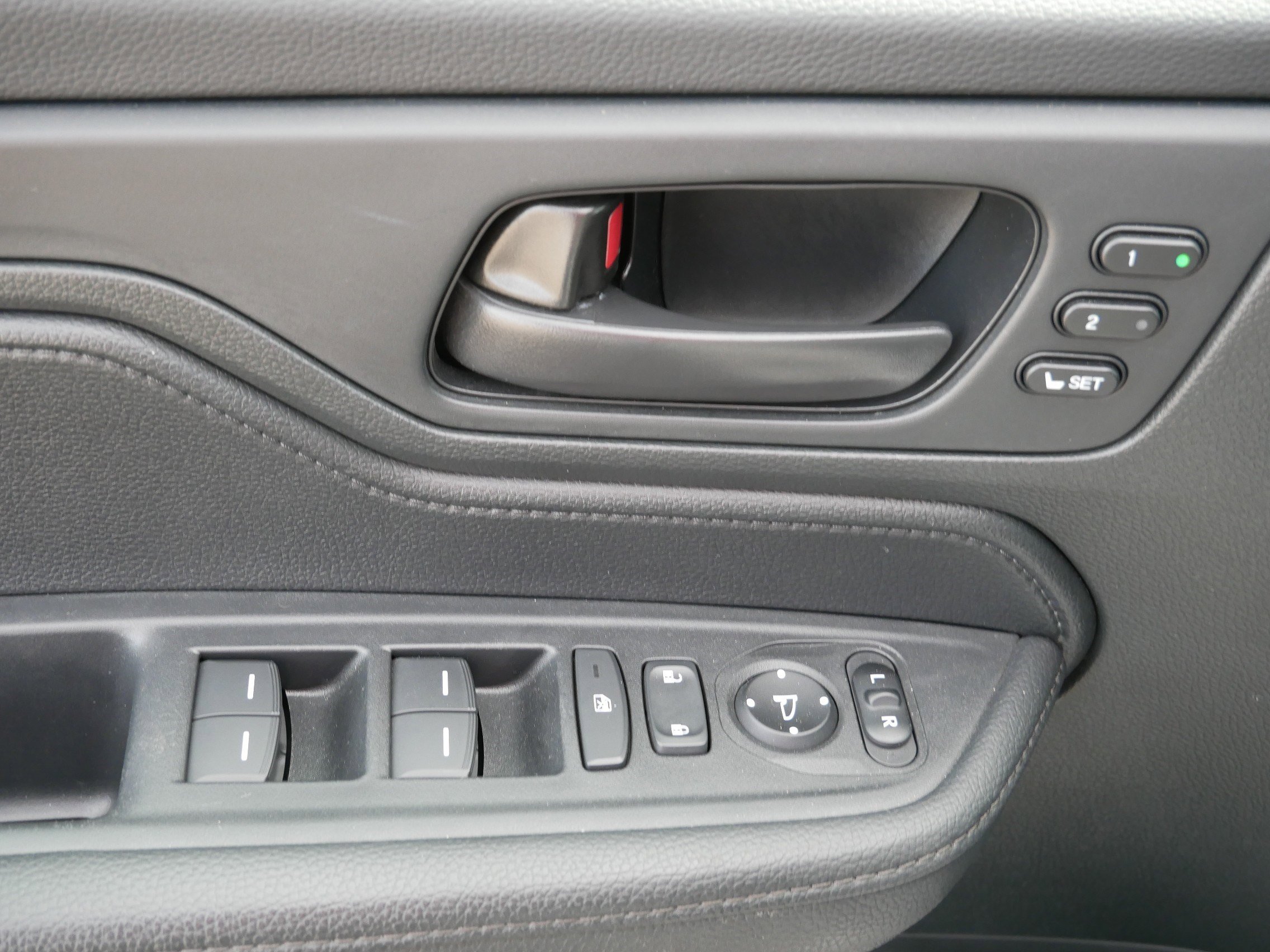 Certified 2023 Honda Odyssey Sport image 19