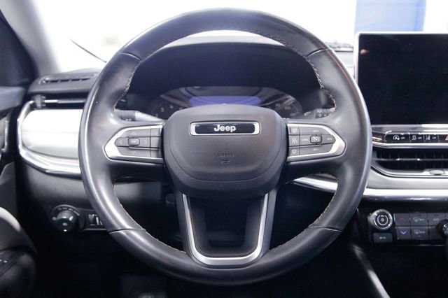 Used 2022 Jeep Compass Limited AWD/4WD image 15