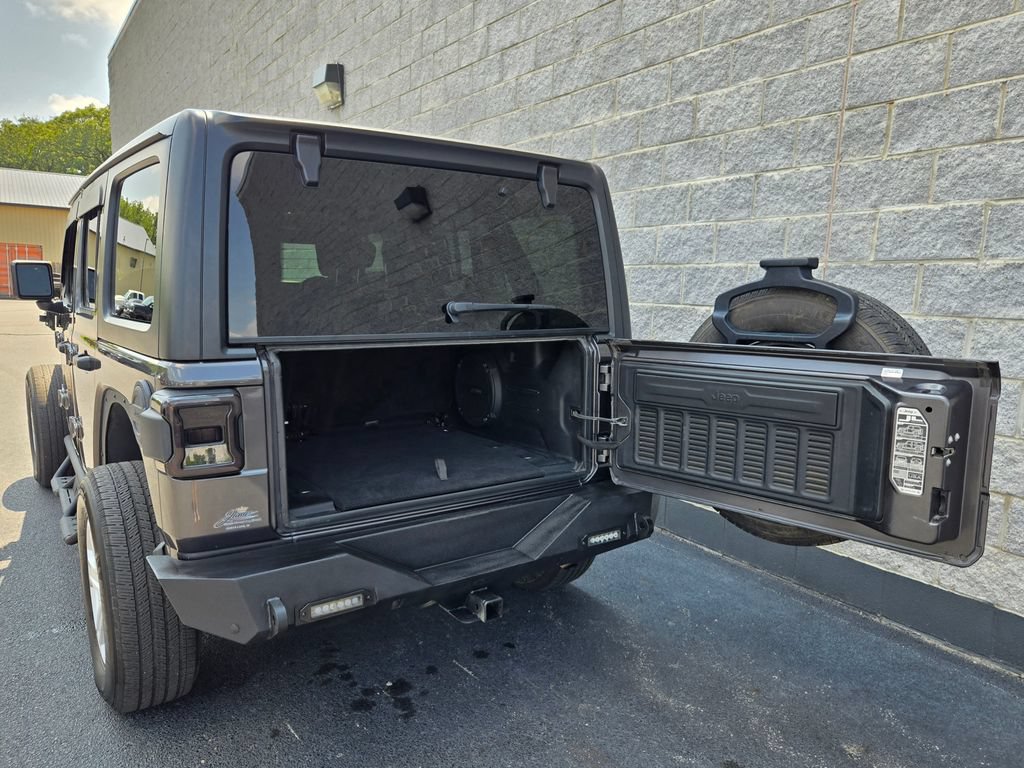 Used 2019 Jeep Wrangler Unlimited Sport S AWD/4WD image 34
