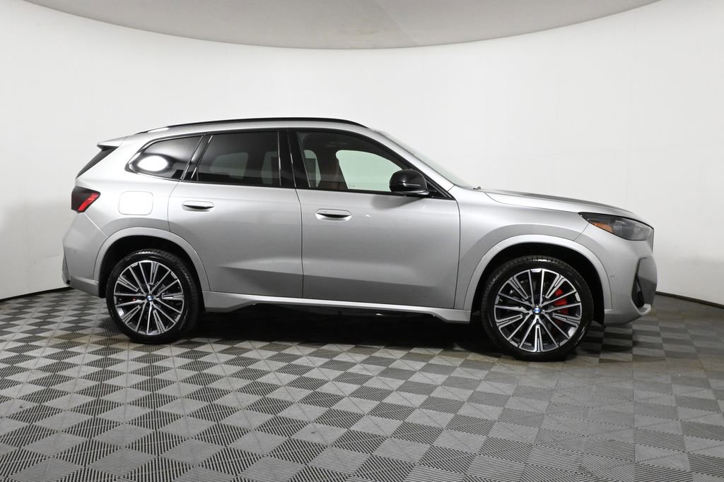 Used 2025 BMW X1 xDrive28i w/ M Sport Package image 8