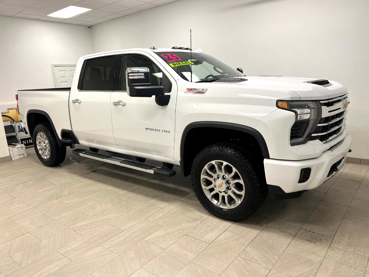 New 2025 Chevrolet Silverado 2500 LTZ w/ Z71 Chrome Sport Edition image 9