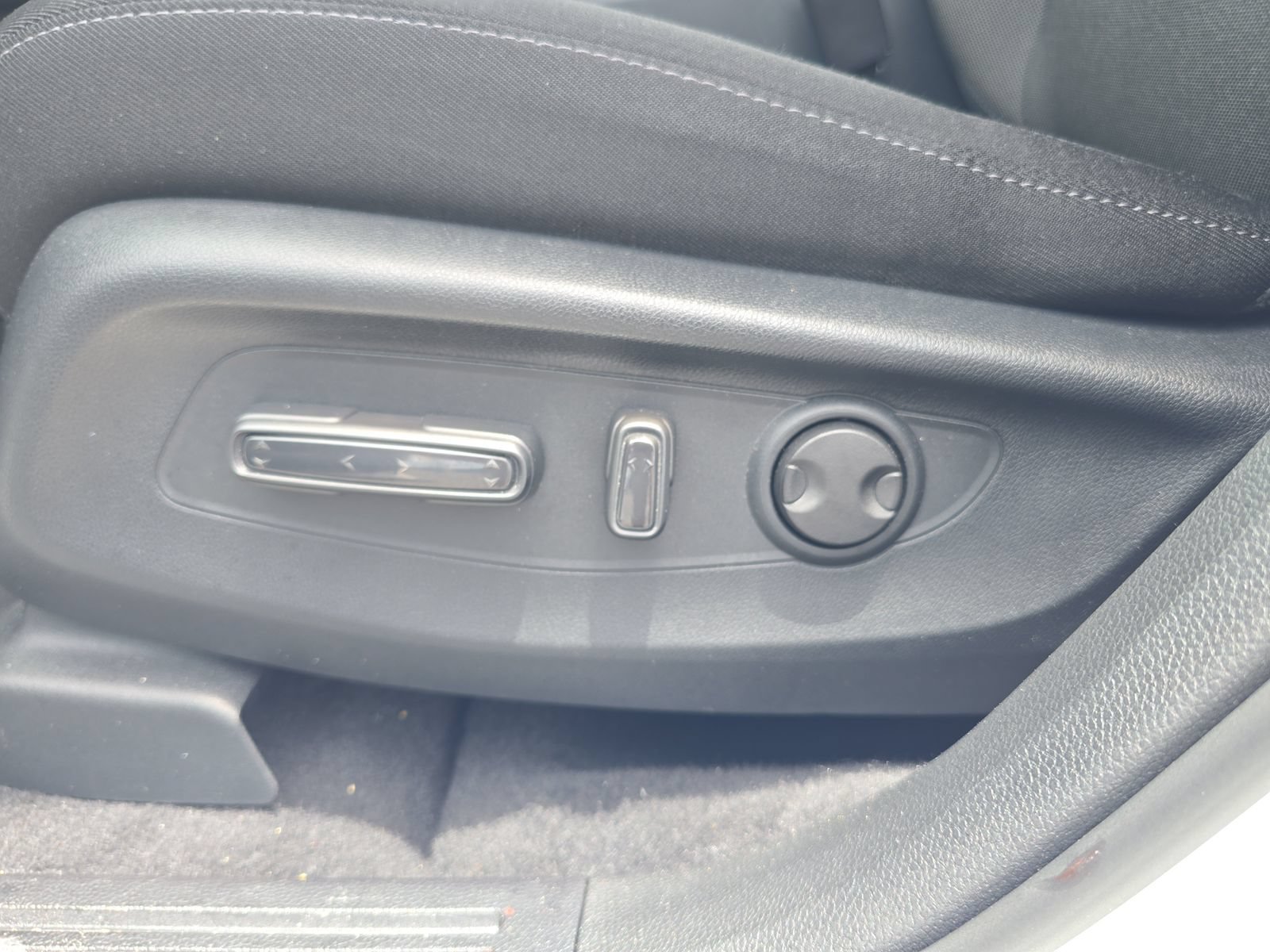 Certified 2023 Honda CR-V EX image 16