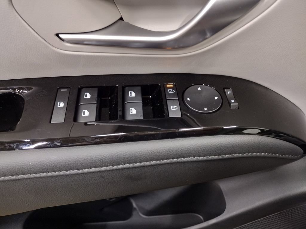New 2026 Hyundai Tucson Limited image 21