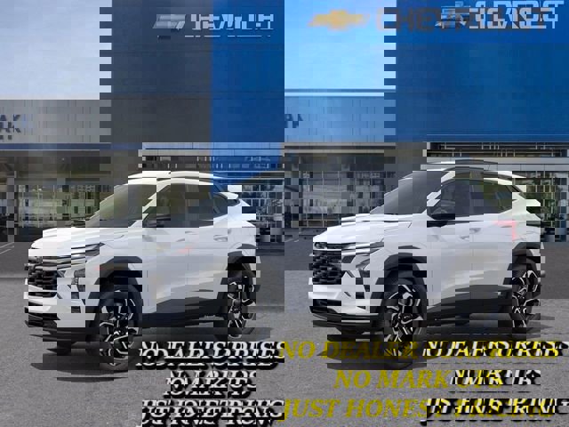 New 2026 Chevrolet Trax RS w/ Driver Confidence Package image 2