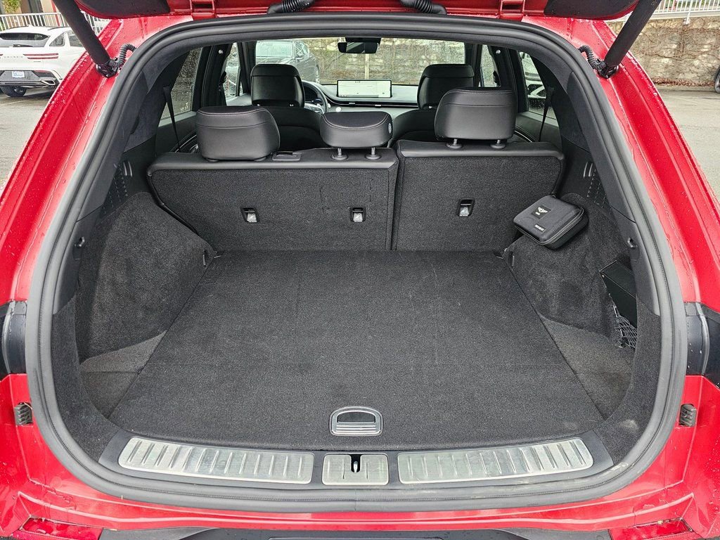 Certified 2025 Genesis GV70 3.5T Sport w/ Sport Advanced Package image 24