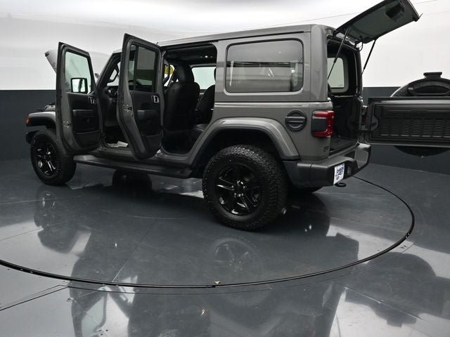 Used 2021 Jeep Wrangler Unlimited Sahara AWD/4WD image 42