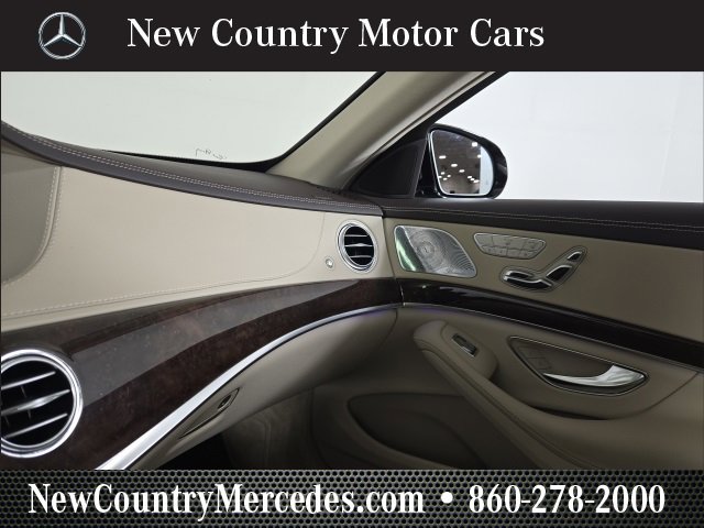 Certified 2019 Mercedes-Benz S 560 4MATIC Sedan image 25
