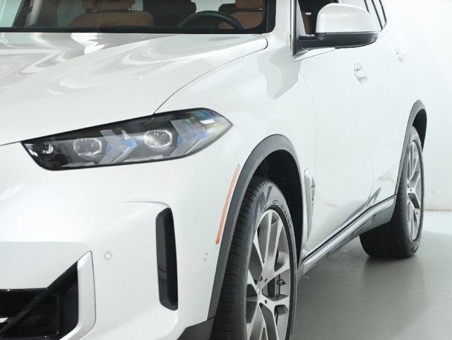 Used 2025 BMW X5 xDrive40i AWD/4WD image 5