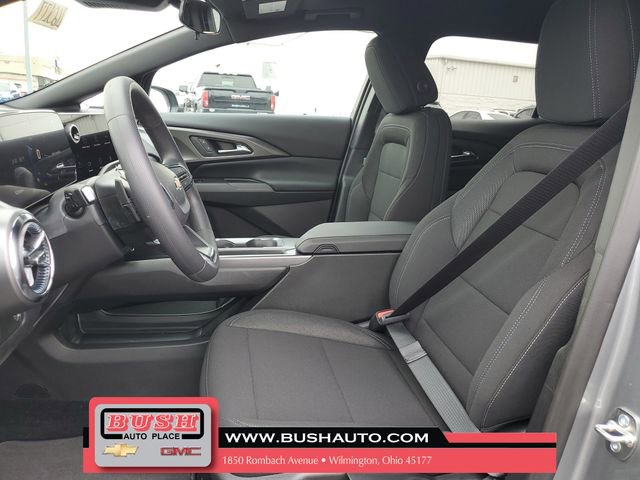 New 2026 Chevrolet Equinox EV LT image 14