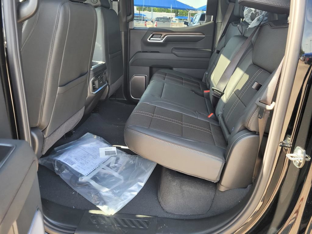 New 2026 Chevrolet Silverado 1500 High Country AWD/4WD image 7