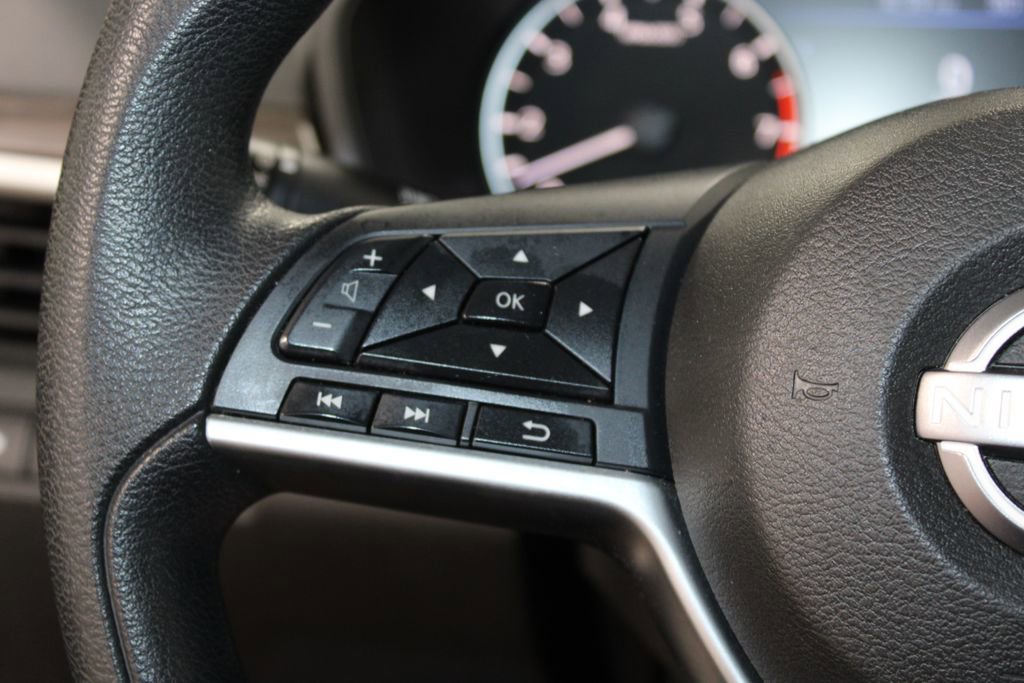 Used 2024 Nissan Altima 2.5 SV FWD image 34