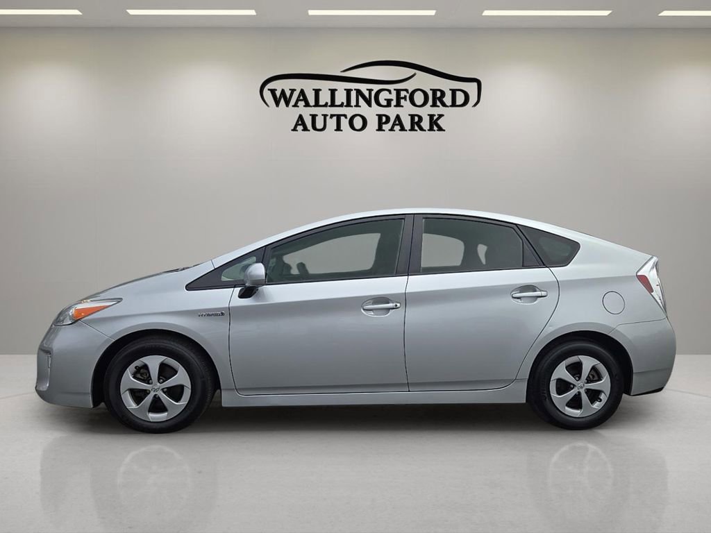Used 2012 Toyota Prius Three w/ Solar Roof Pkg image 7
