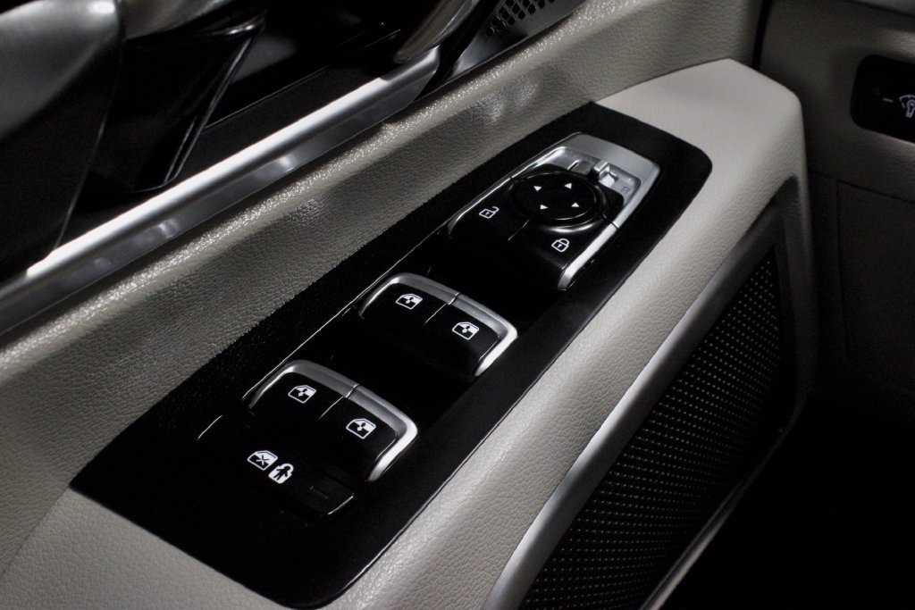 Used 2024 Kia Telluride S w/ S Sunroof Package AWD/4WD image 26