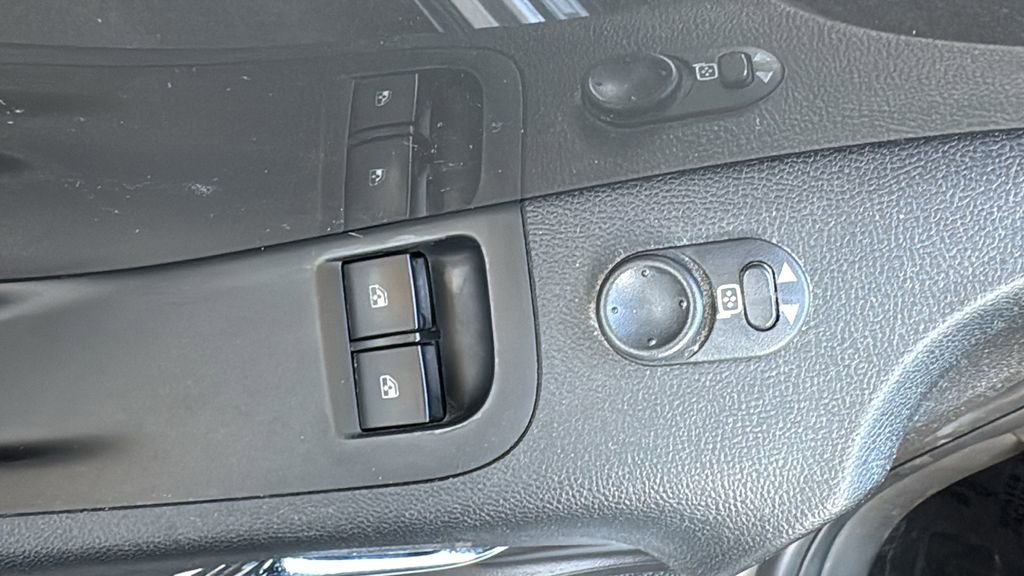 Used 2010 Chevrolet Camaro SS image 19