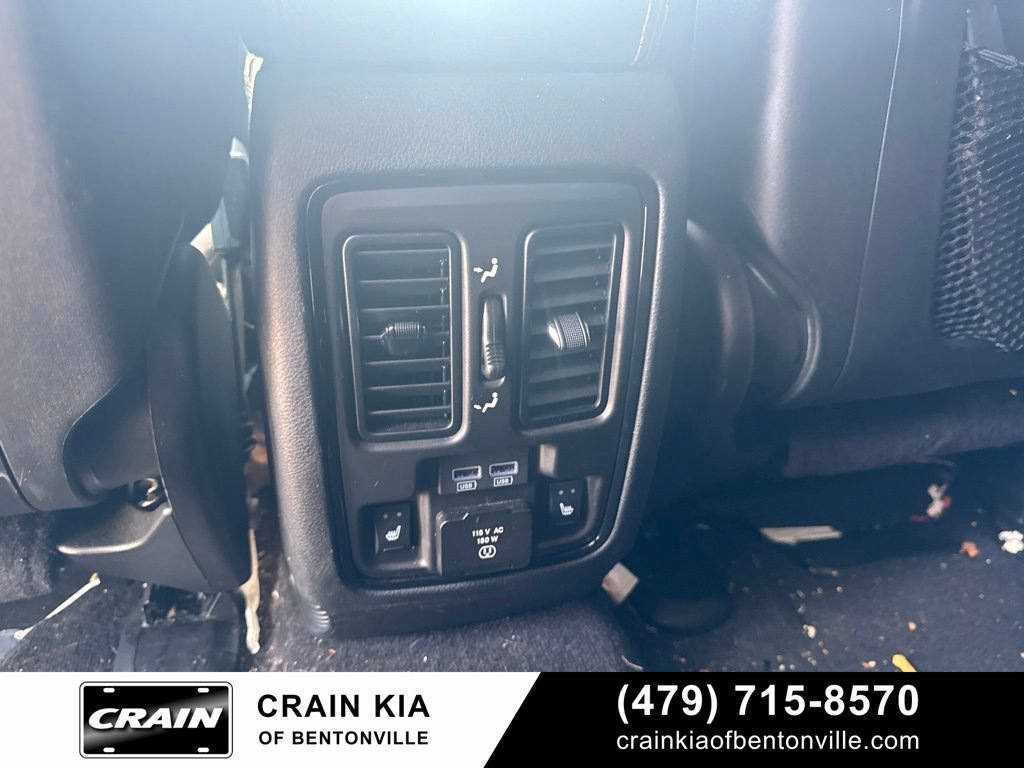 Used 2022 Dodge Durango R/T AWD/4WD image 21