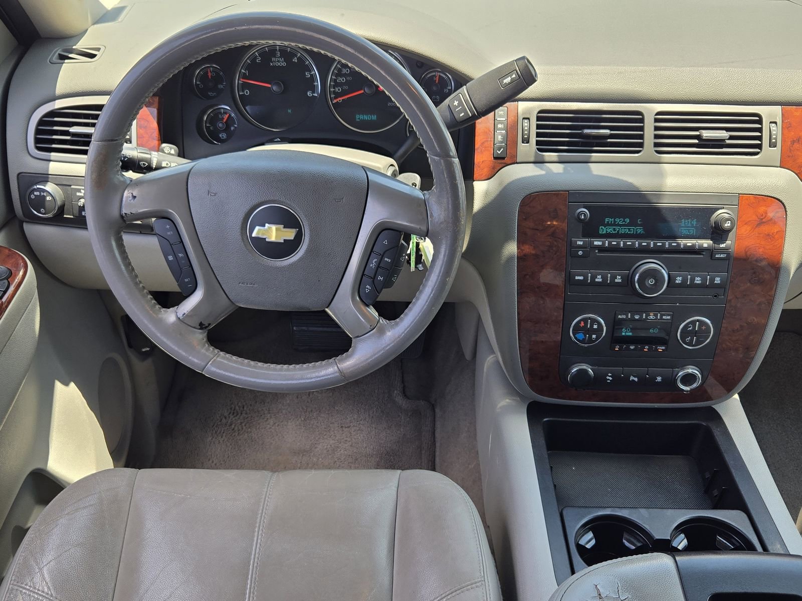 Used 2011 Chevrolet Tahoe LT w/ Luxury Package RWD image 24