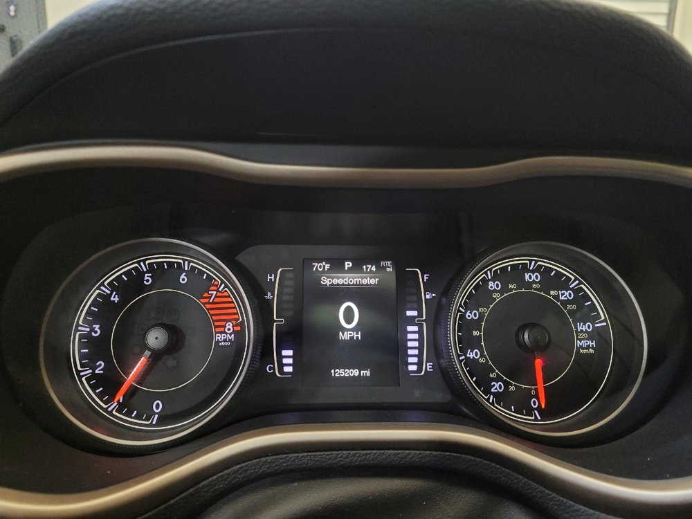 Used 2016 Jeep Cherokee 75th Anniversary AWD/4WD image 23