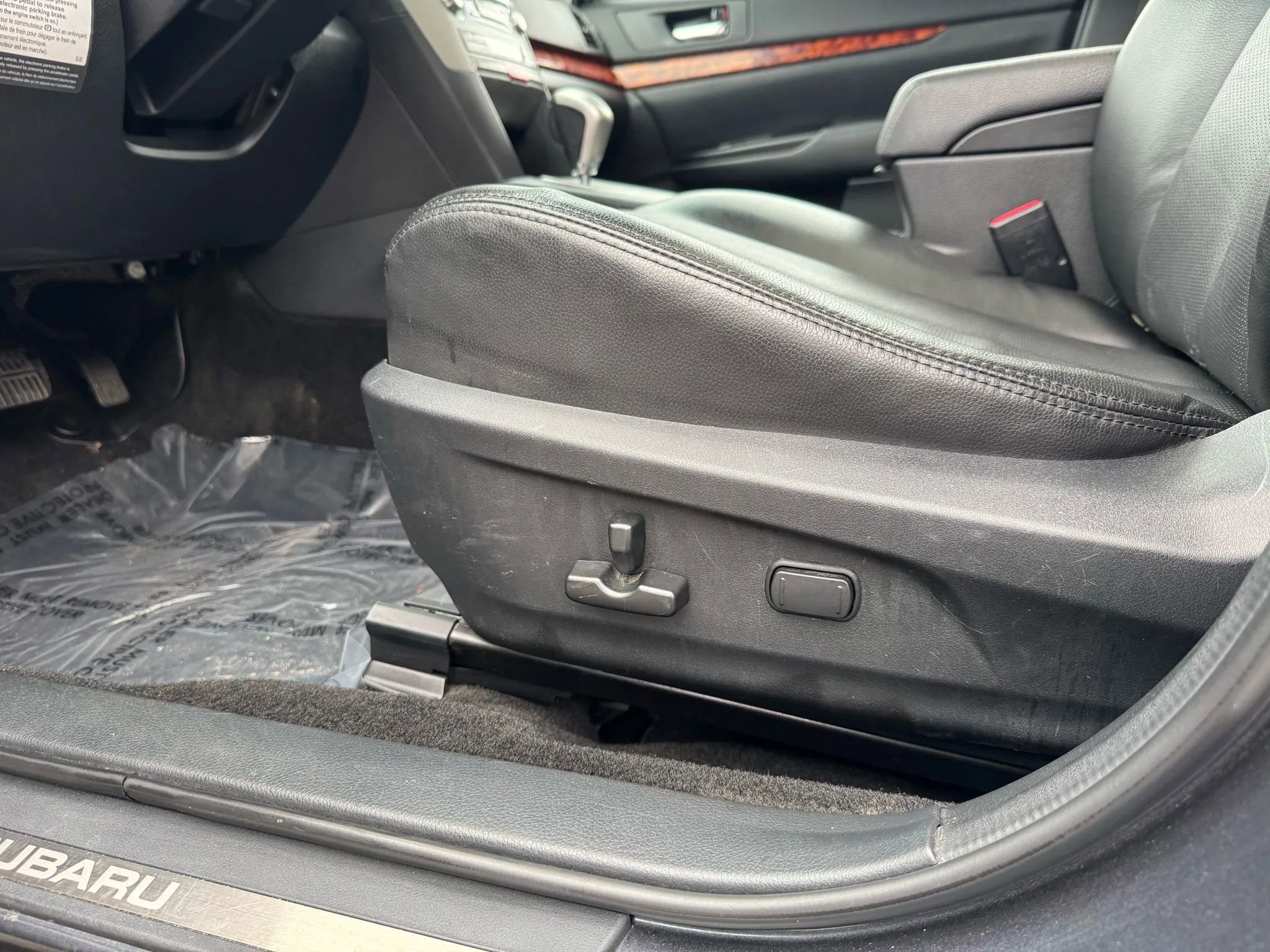 Used 2012 Subaru Legacy 3.6R Limited image 20